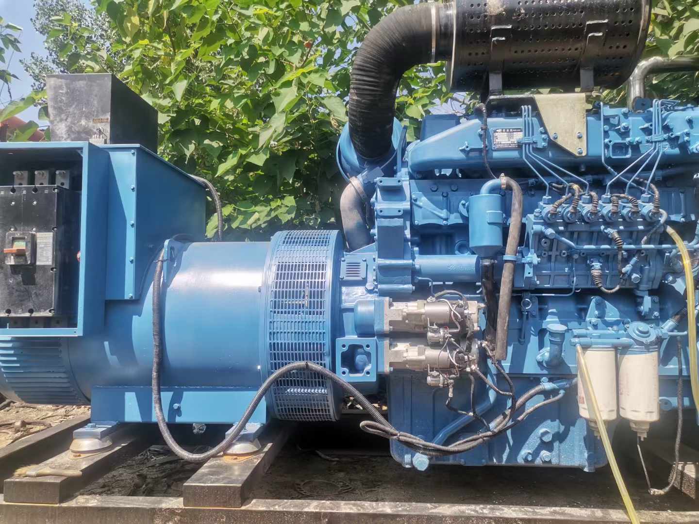 井陉详细说明降低 800kW 柴油发电机输出电流波动的方法