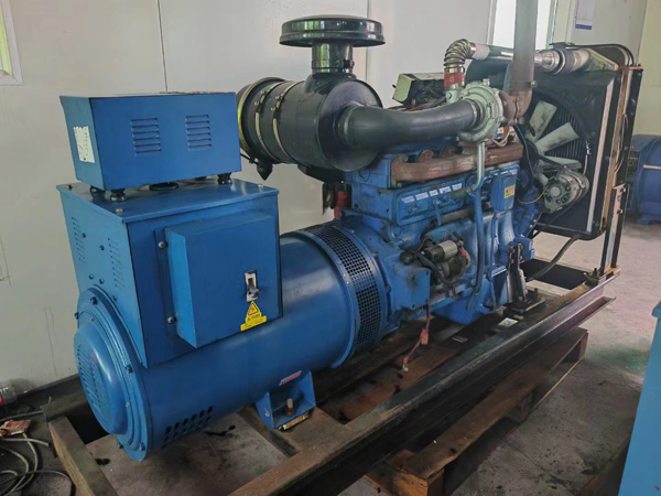井陉100kW柴油发电机组使用多级机油有哪些优缺点？
